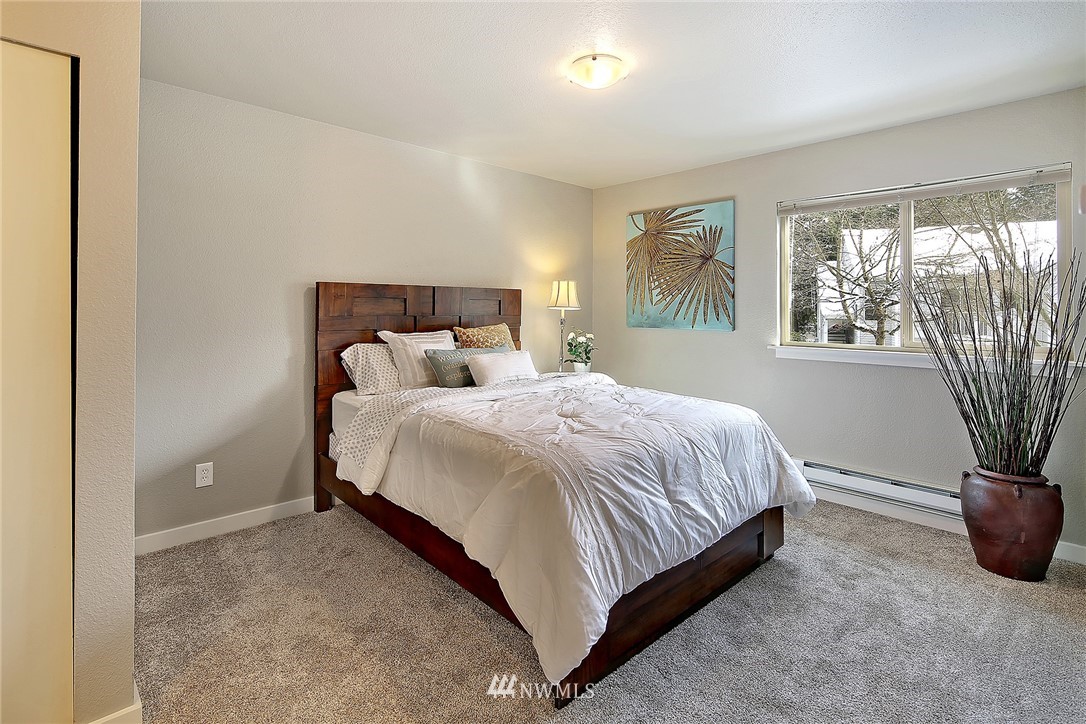 9805 Avondale Road Northeast, Unit U256 Redmond, WA 98052 - Photo 11 of 18 Gallery Image 11