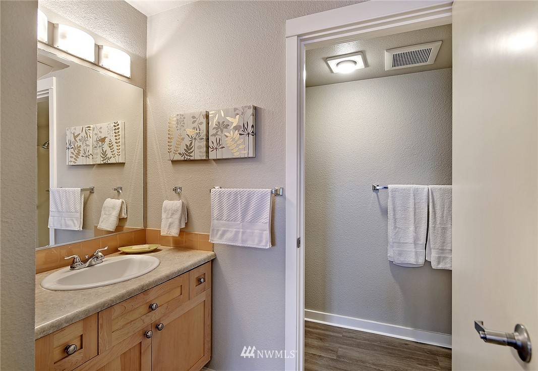 9805 Avondale Road Northeast, Unit U256 Redmond, WA 98052 - Photo 12 of 18 Gallery Image 12