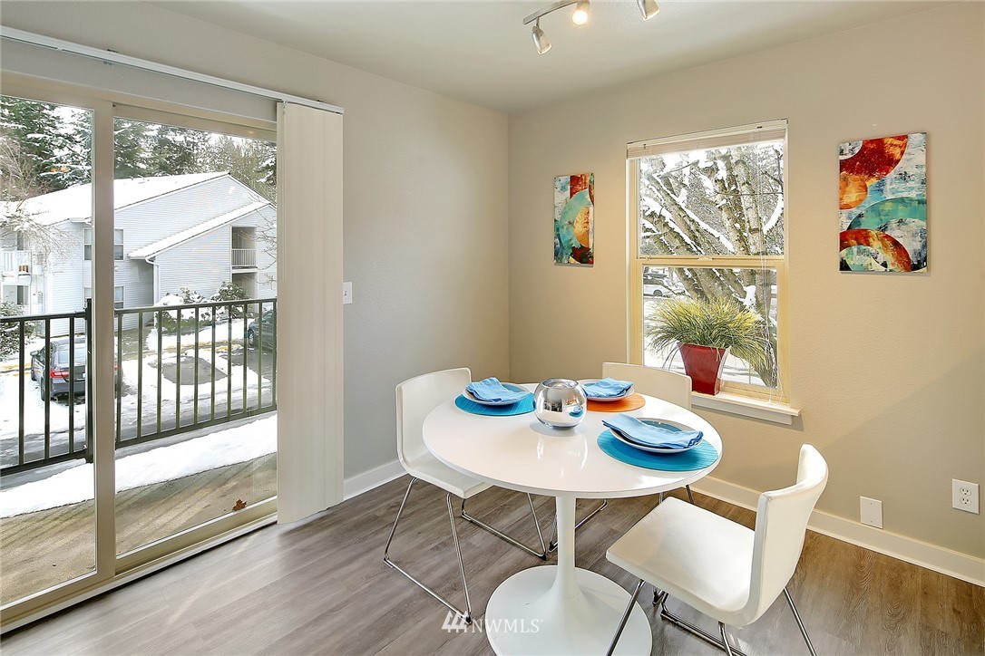 9805 Avondale Road Northeast, Unit U256 Redmond, WA 98052 - Photo 7 of 18 Gallery Image 7