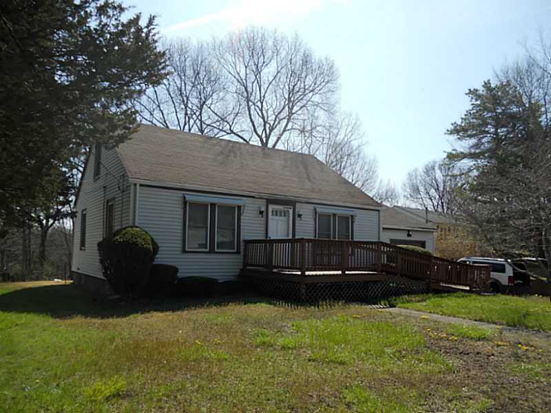 207 Old County Road Smithfield, RI 02917 - Photo 1 of 15 Exterior Front.
