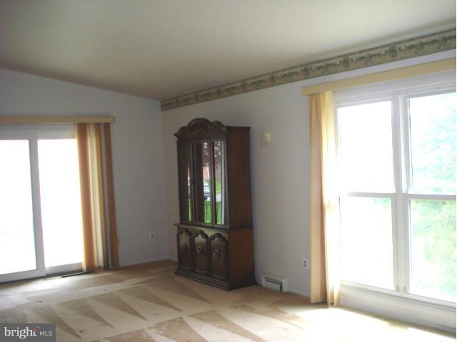 915 Painted Post Road Pikesville, MD 21208 - Photo 14 of 30 Dining Room