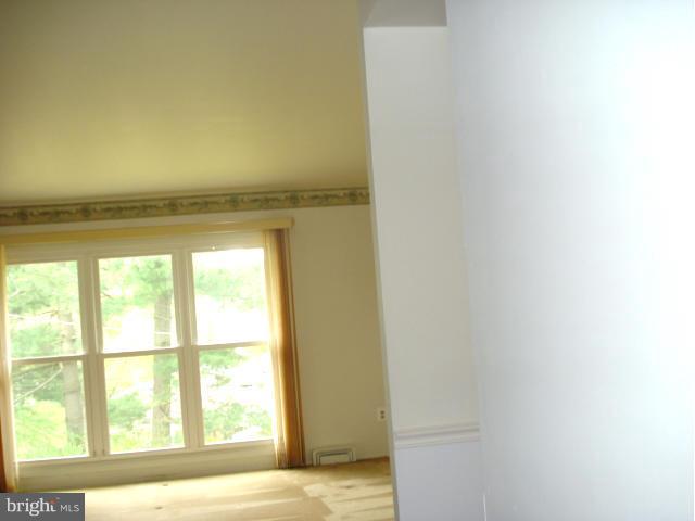 915 Painted Post Road Pikesville, MD 21208 - Photo 20 of 30 Interior (General)