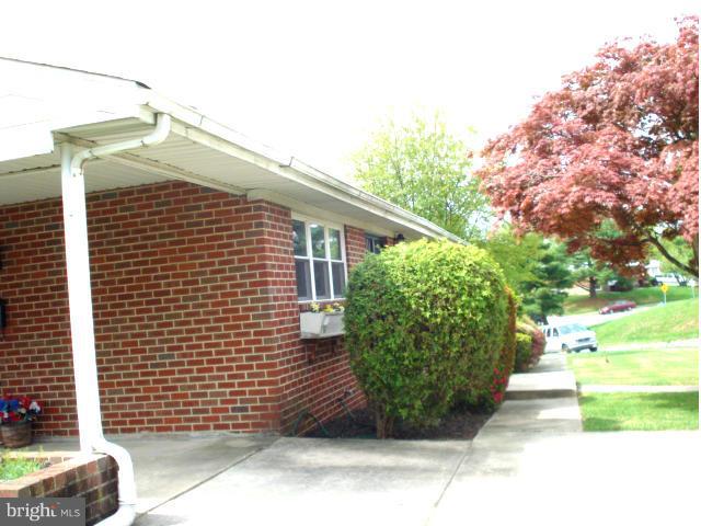 915 Painted Post Road Pikesville, MD 21208 - Photo 3 of 30 Exterior (General)