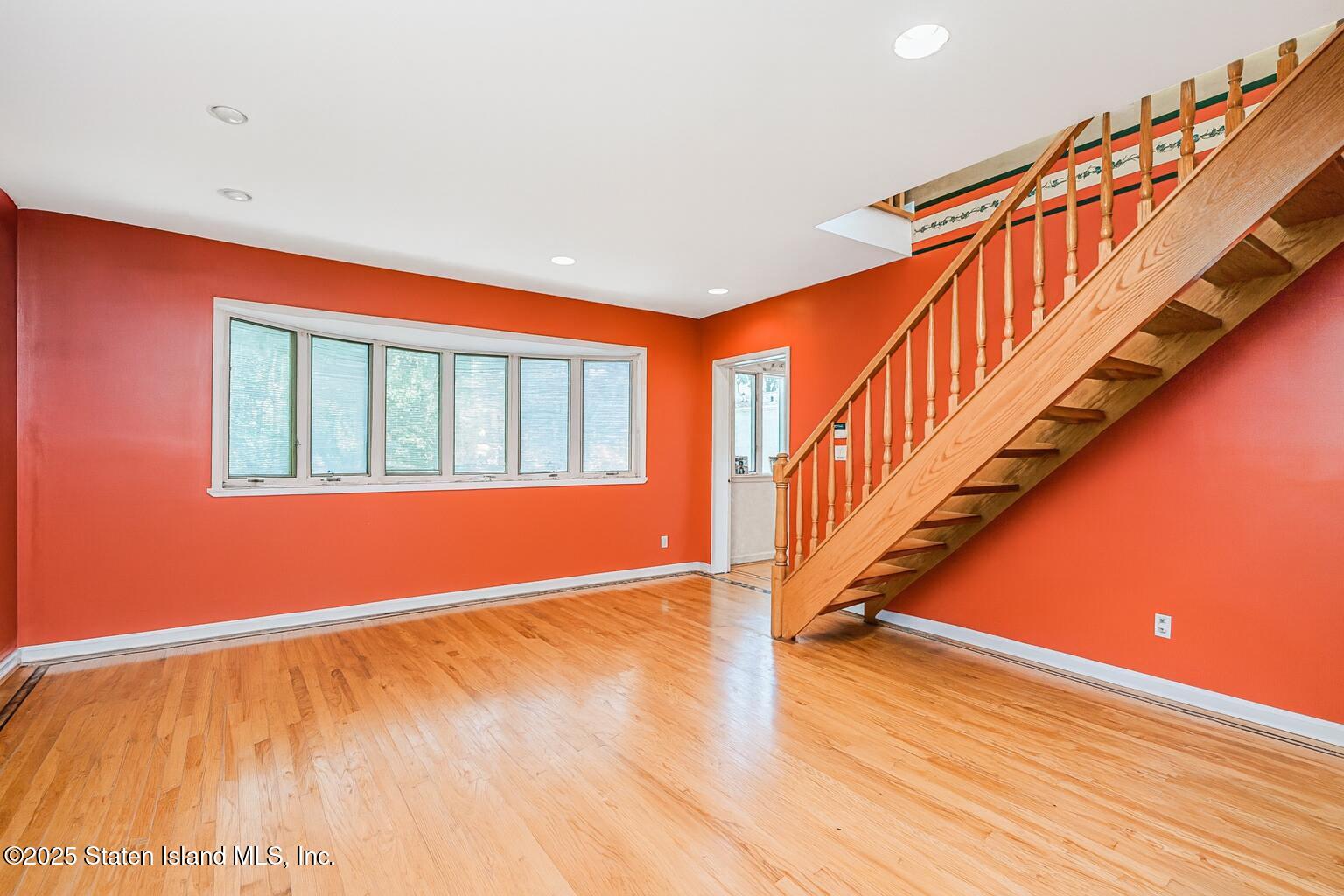 26 Highpoint Road Staten Island, NY 10304 - Photo 23 of 36 Photo Sep 06 2025, 8 37 46 AM (6)