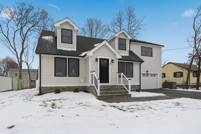 $888,000 | 17 Wilder Road, Shrewsbury, MA 01545