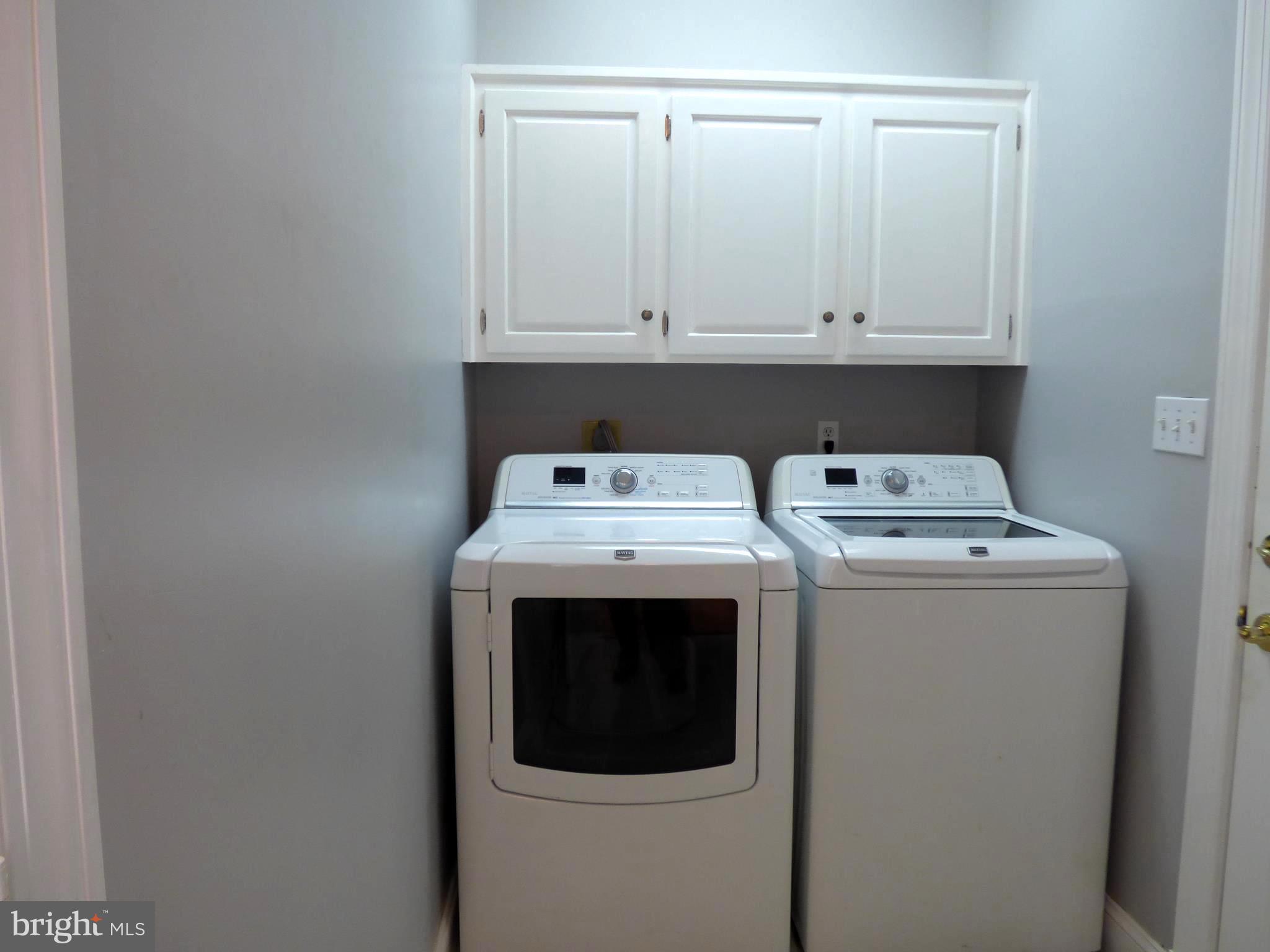3330 Oranda Road Strasburg, VA 22657 - Photo 11 of 43 Laundry room with cabinets