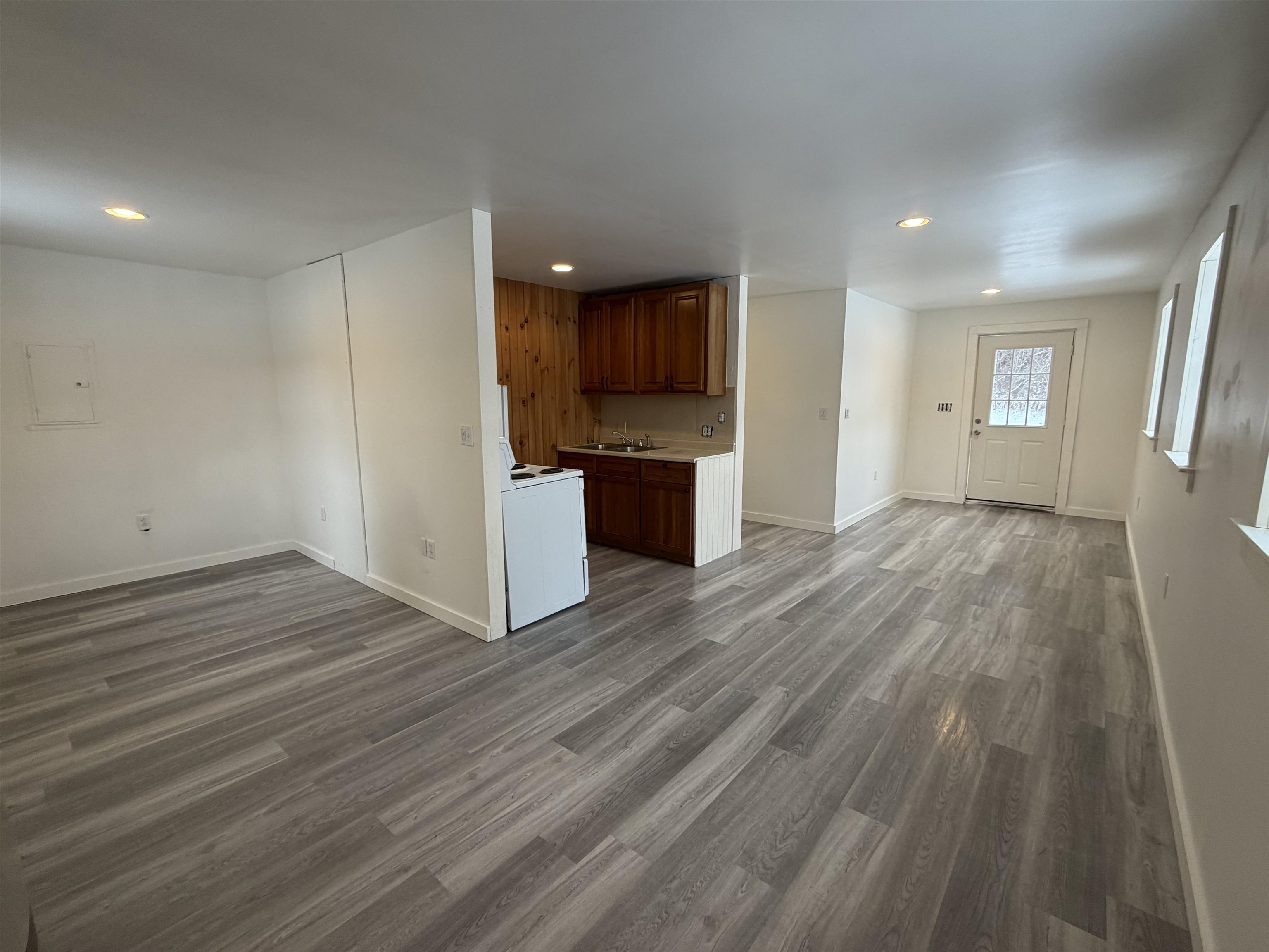 722 Highway 30 Townshend, VT 05353 - Photo 1 of 11