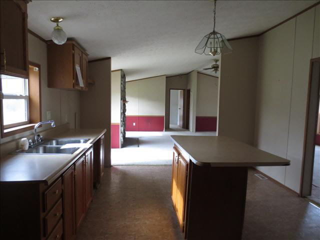 10660 Townsend Road Milan, MI 48160 - Photo 3 of 10 20354207-2.JPG