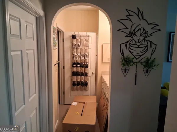 a view of entryway