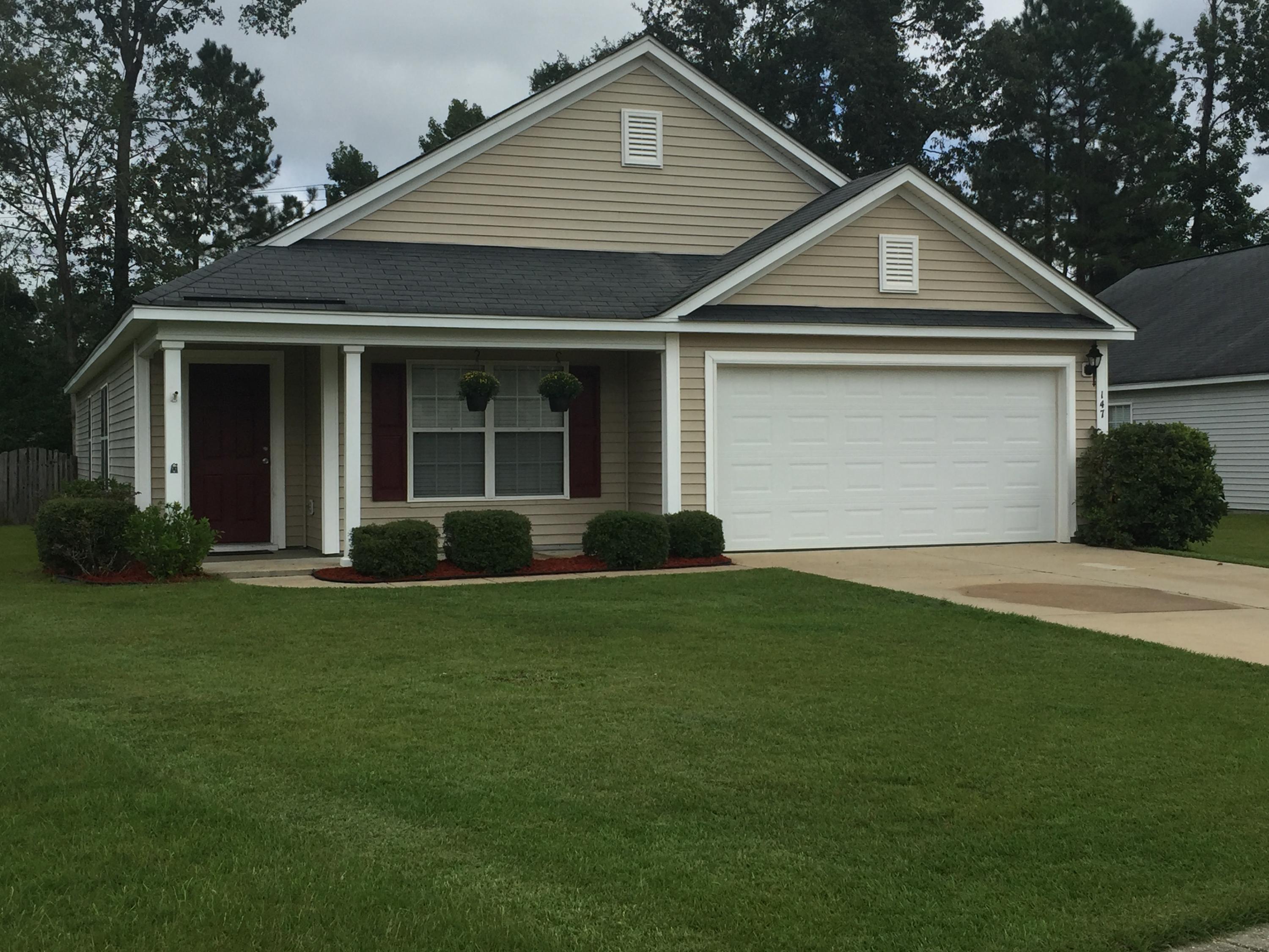147 Thistle Road Goose Creek, SC 29445 - Photo 1 of 45 IMG_3528