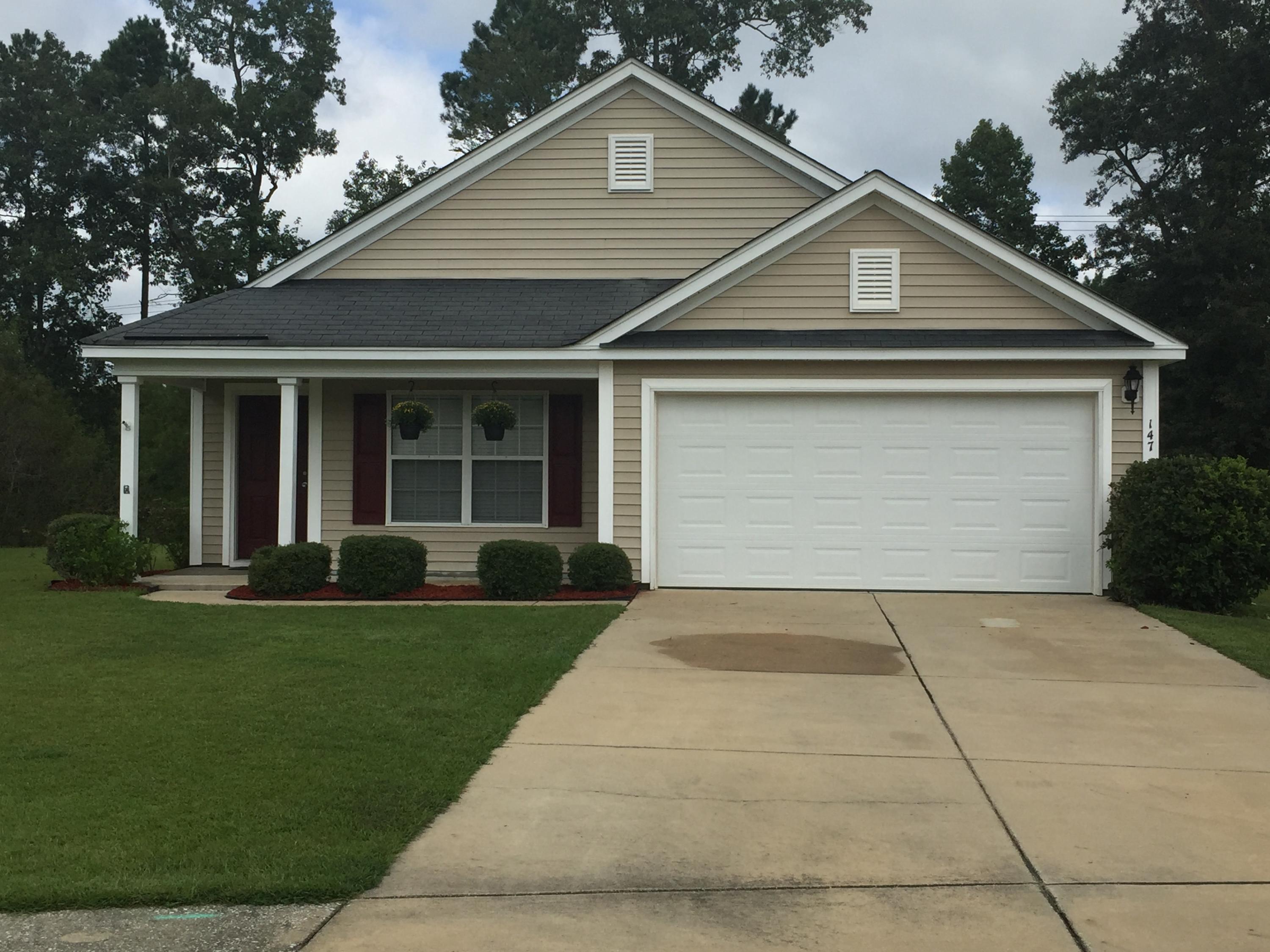 147 Thistle Road Goose Creek, SC 29445 - Photo 3 of 45 IMG_3529