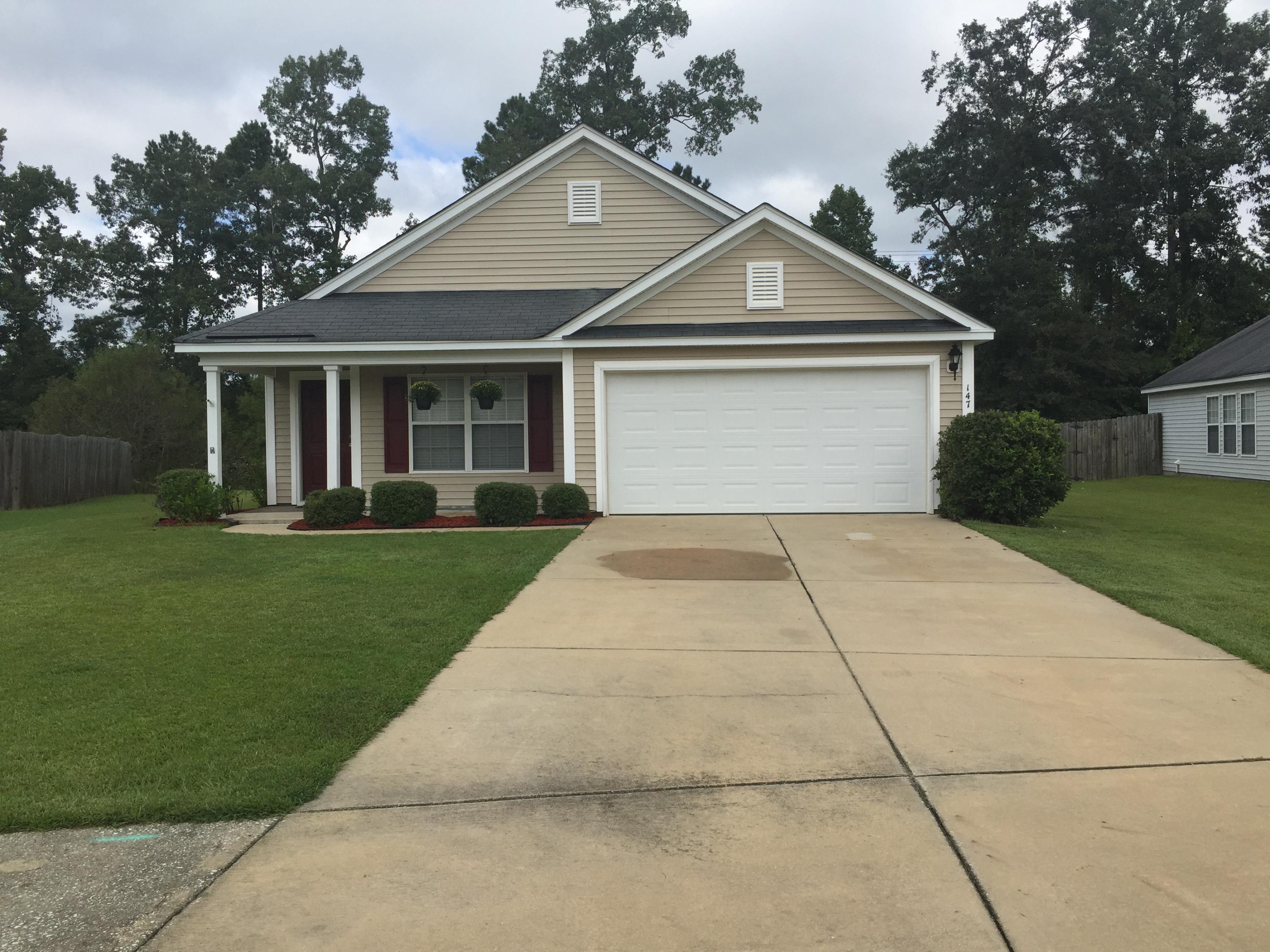 147 Thistle Road Goose Creek, SC 29445 - Photo 7 of 45 IMG_3522