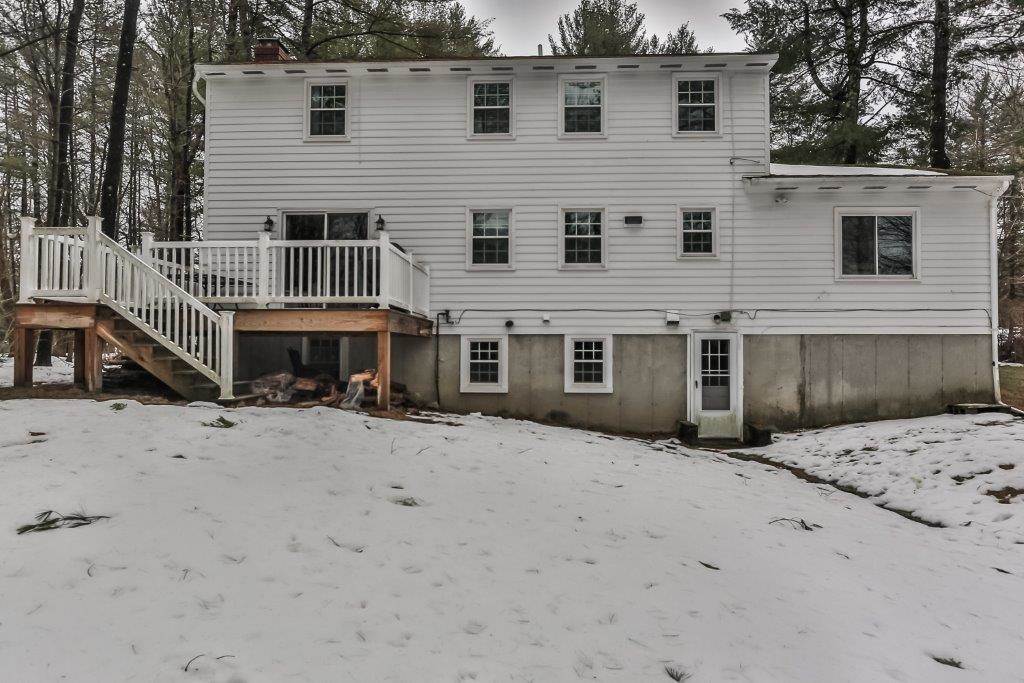 44 Mill Pond Road Durham, NH 03824 - Photo 2 of 40