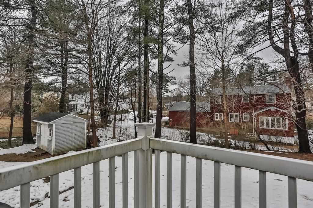 44 Mill Pond Road Durham, NH 03824 - Photo 3 of 40