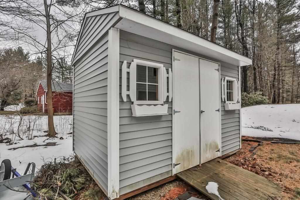44 Mill Pond Road Durham, NH 03824 - Photo 5 of 40