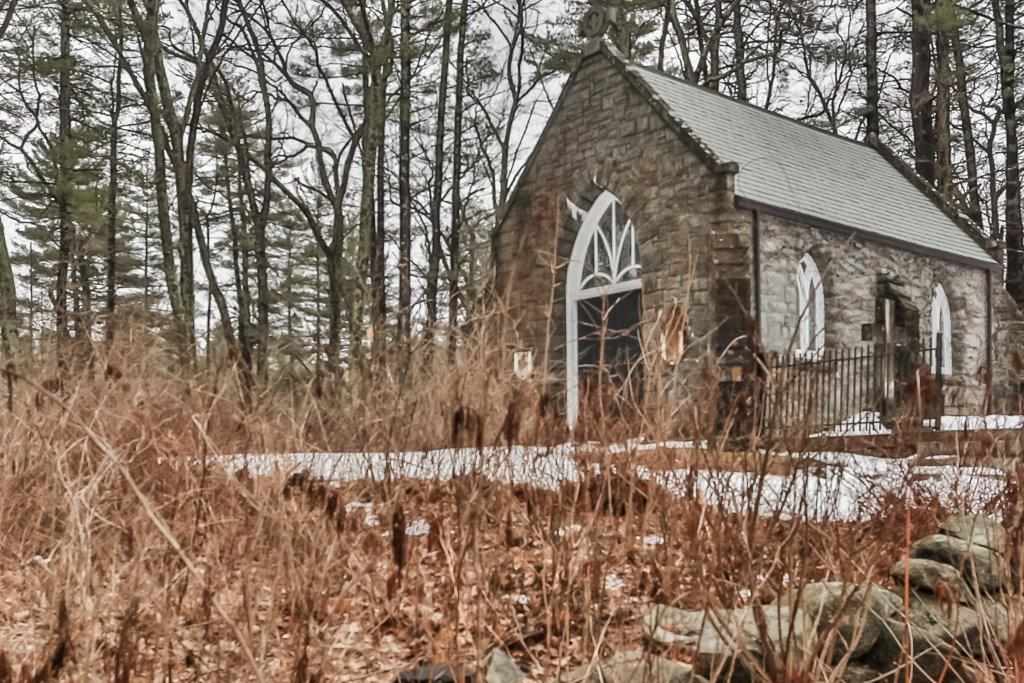 44 Mill Pond Road Durham, NH 03824 - Photo 7 of 40