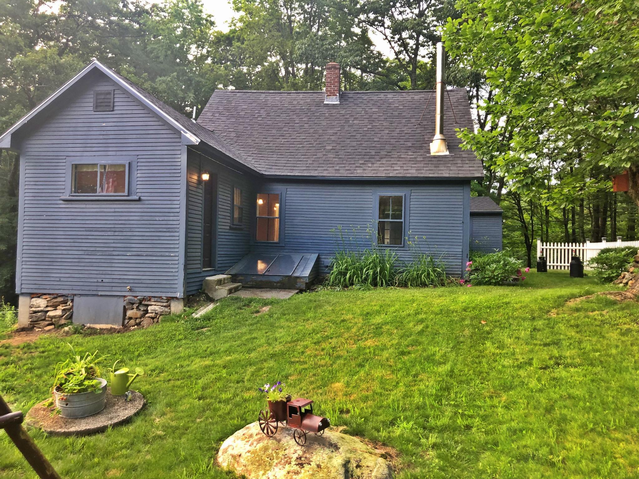 143 Old Troy Road Fitzwilliam, NH 03447 - Photo 8 of 40