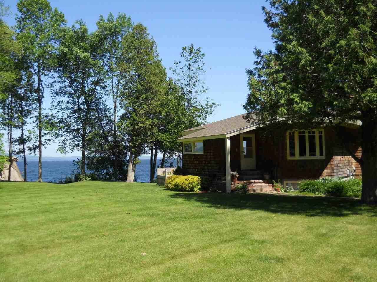 338 South Forty Road Shelburne, VT 05482 - Photo 3 of 32 Gallery Image 3