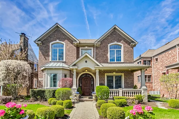 $1,825,000 | 428 South Clifton Avenue, Park Ridge, IL 60068