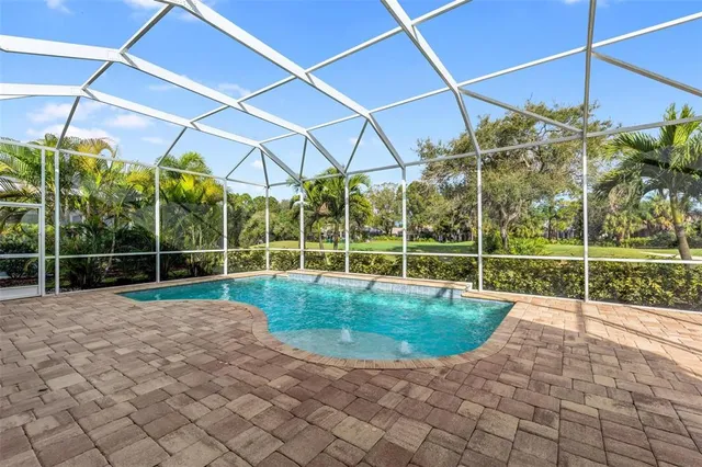 $5,500 | 6715 Curzon Terrace, Bradenton, FL 34201