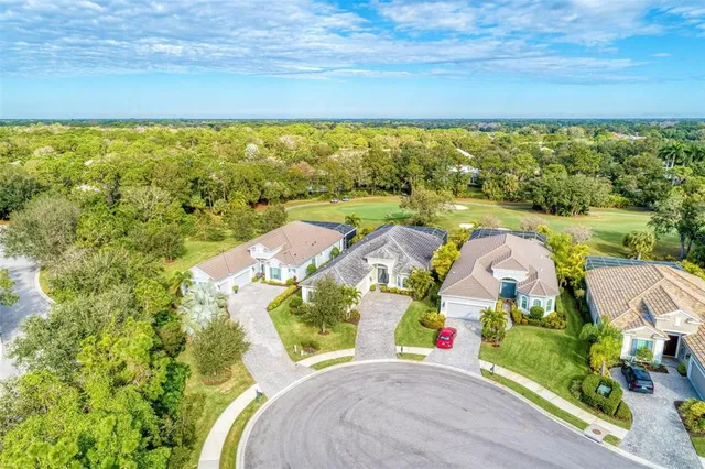 $5,500 | 6715 Curzon Terrace, Bradenton, FL 34201