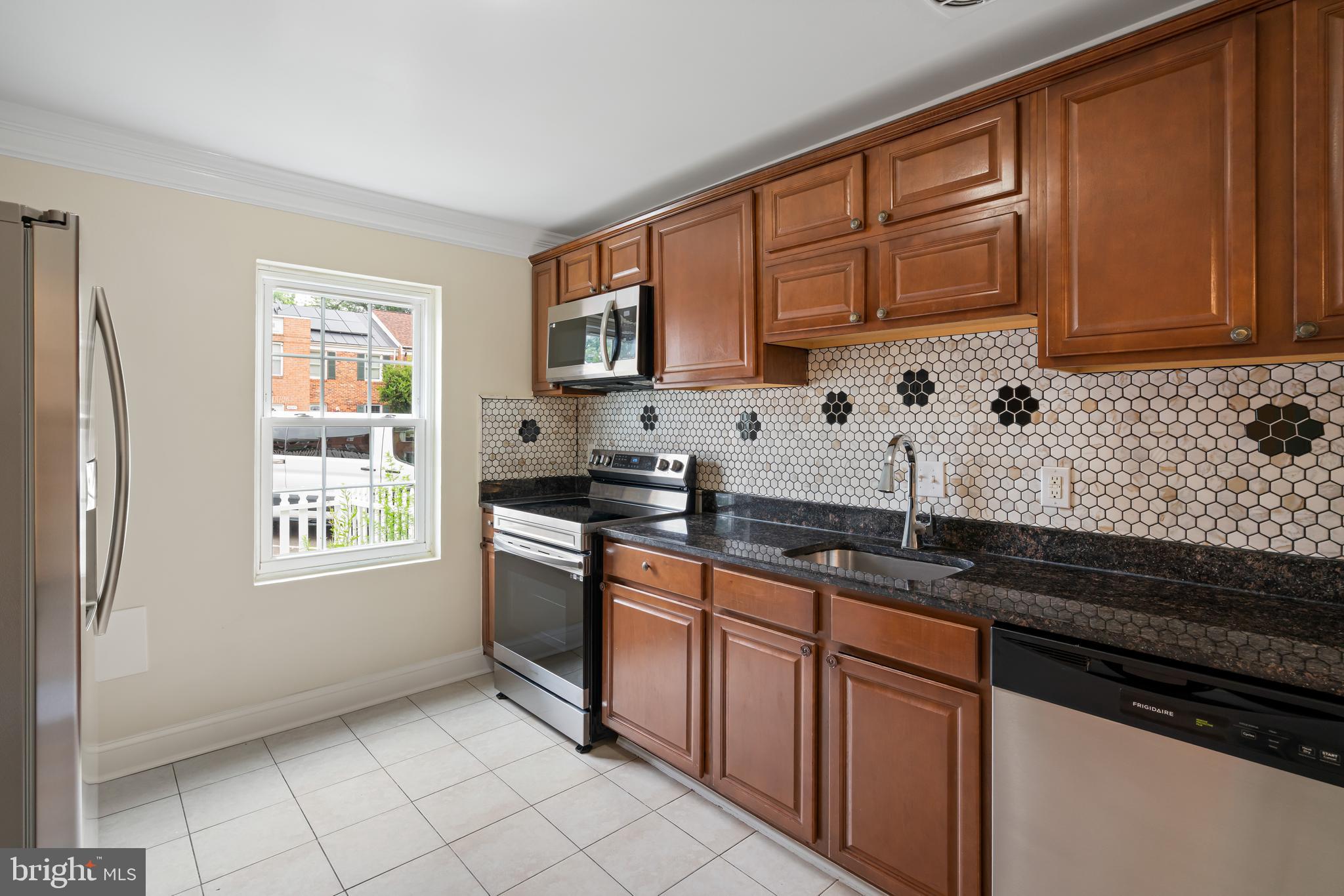 9292 Taney Road Manassas, VA 20110 - Photo 15 of 35