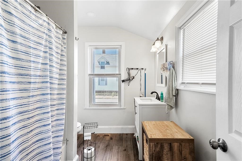 574 Central Avenue Pawtucket, RI 02861 - Photo 22 of 25