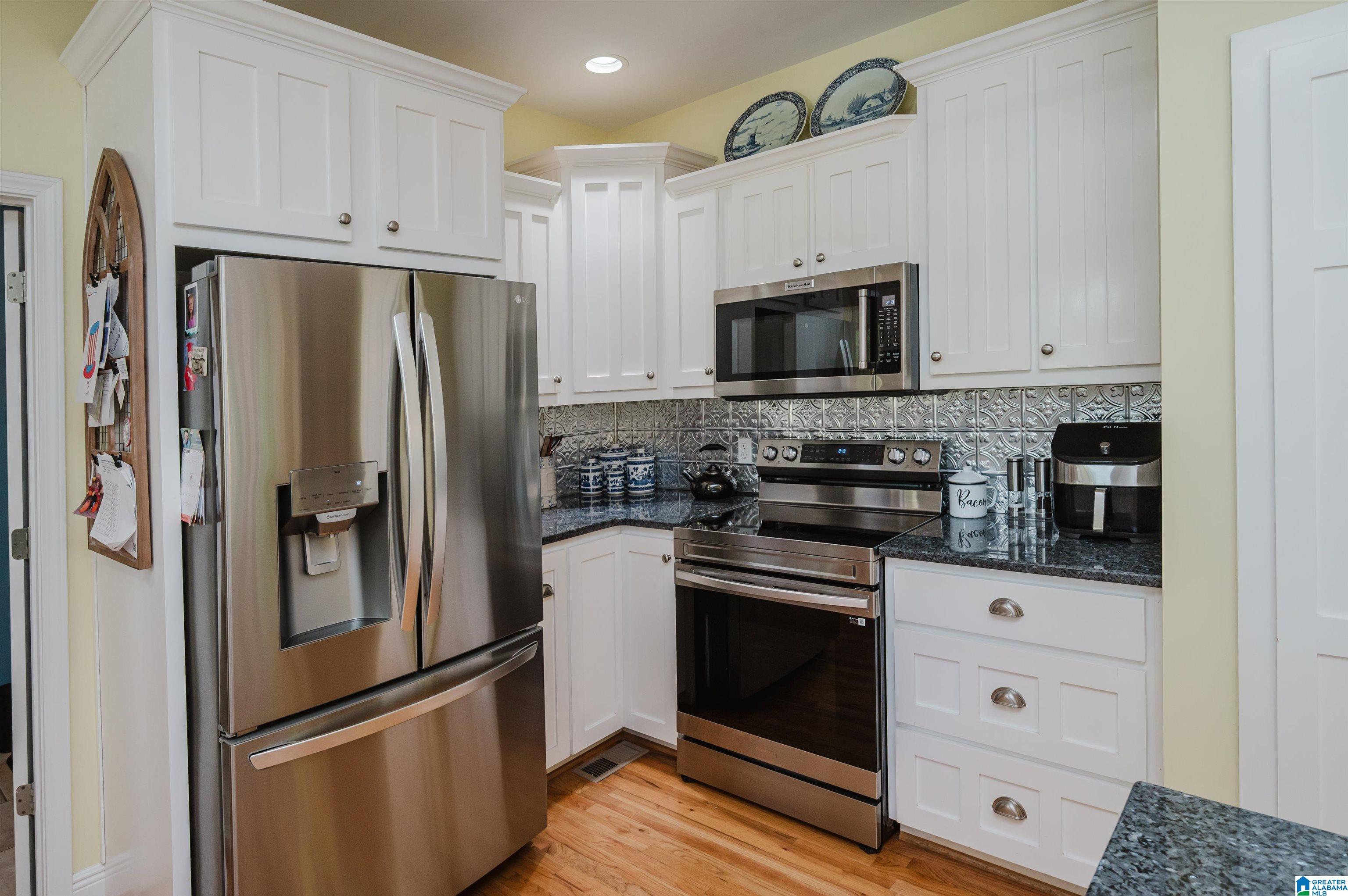 358 Ridge Drive Shelby, AL 35143 - Photo 13 of 94