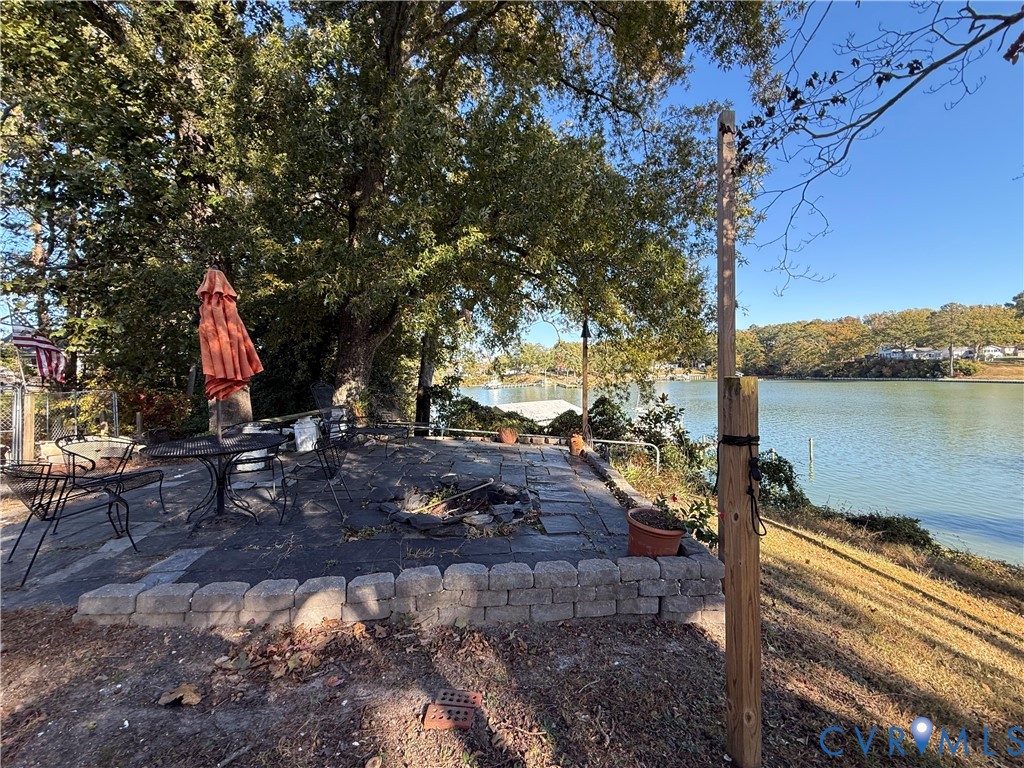 1686 Locust Grove Road Topping, VA 23169 - Photo 6 of 31