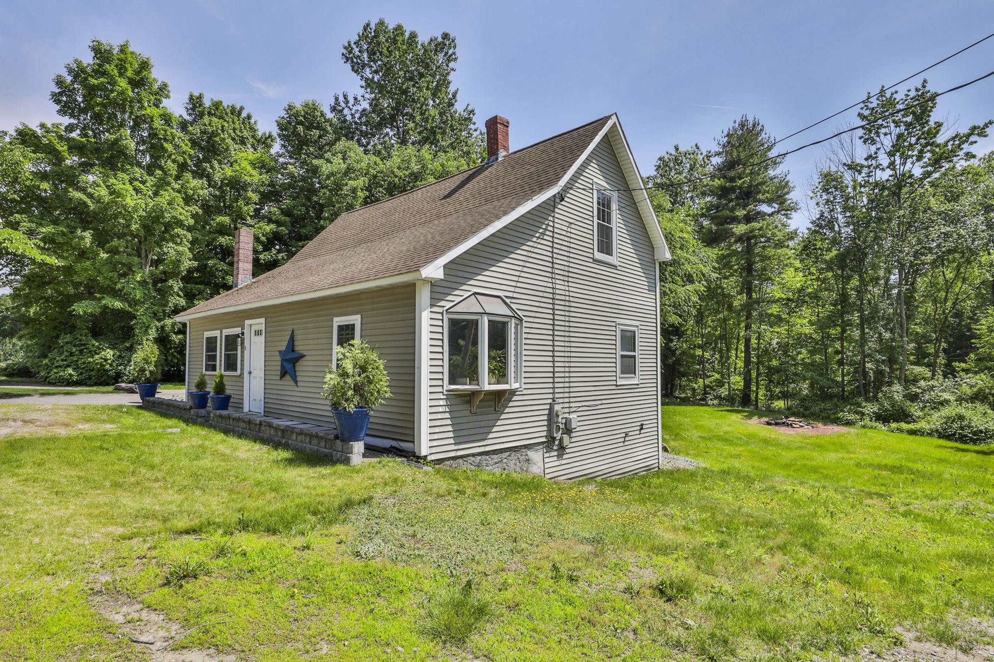 8 Goffstown Back Road Goffstown, NH 03045 - Photo 16 of 27 Gallery Image 16