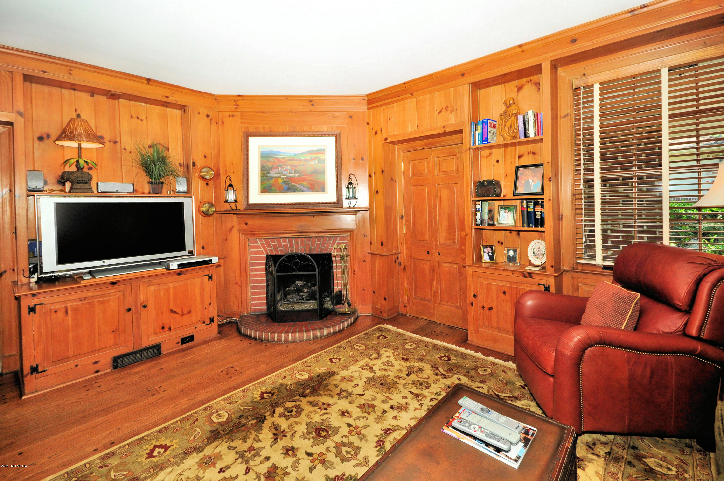 931 Brookwood Road Jacksonville, FL 32207 - Photo 38 of 73 Cozy Den with Fireplace