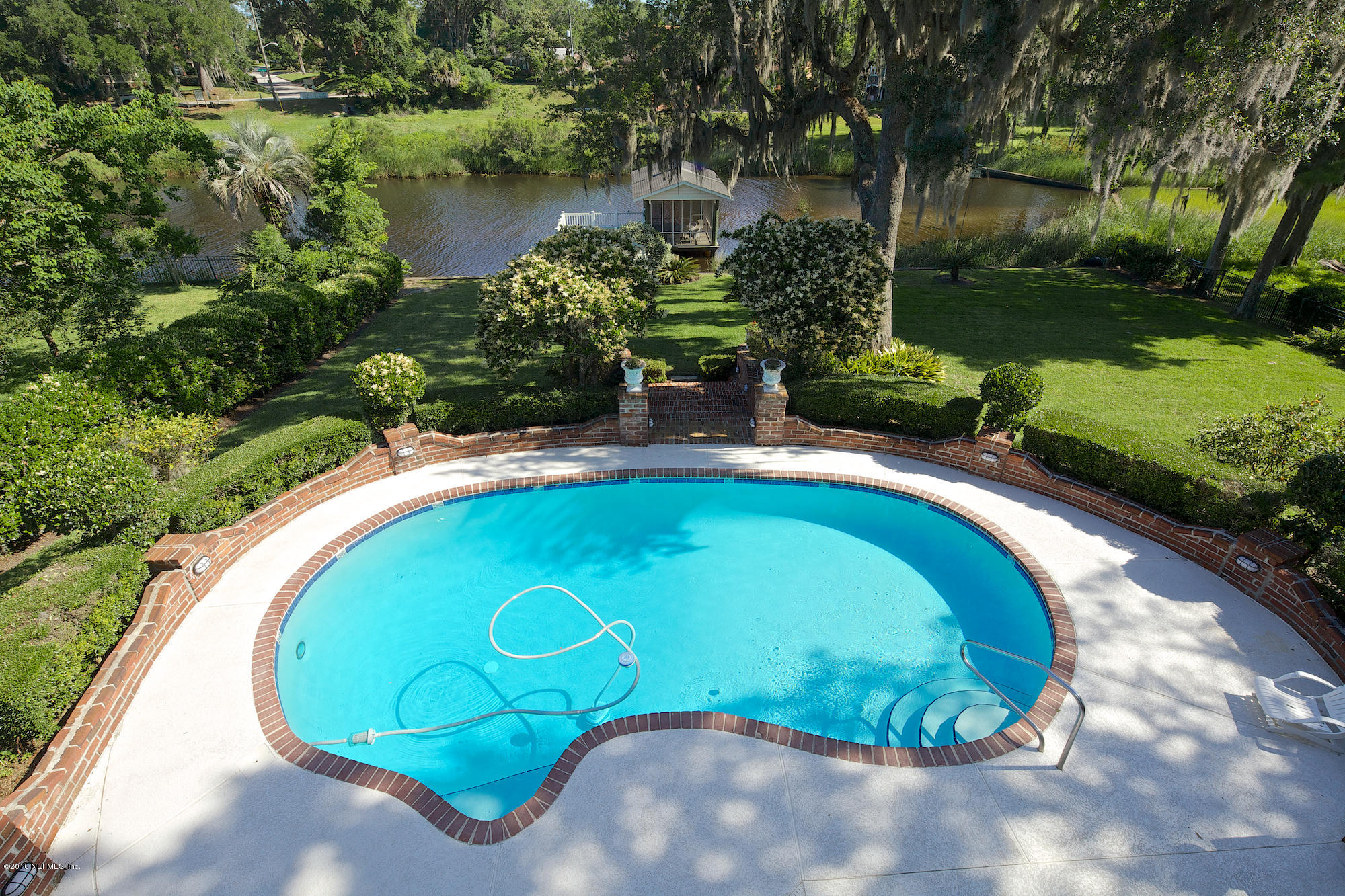 931 Brookwood Road Jacksonville, FL 32207 - Photo 6 of 73 Pool, Dock and Water