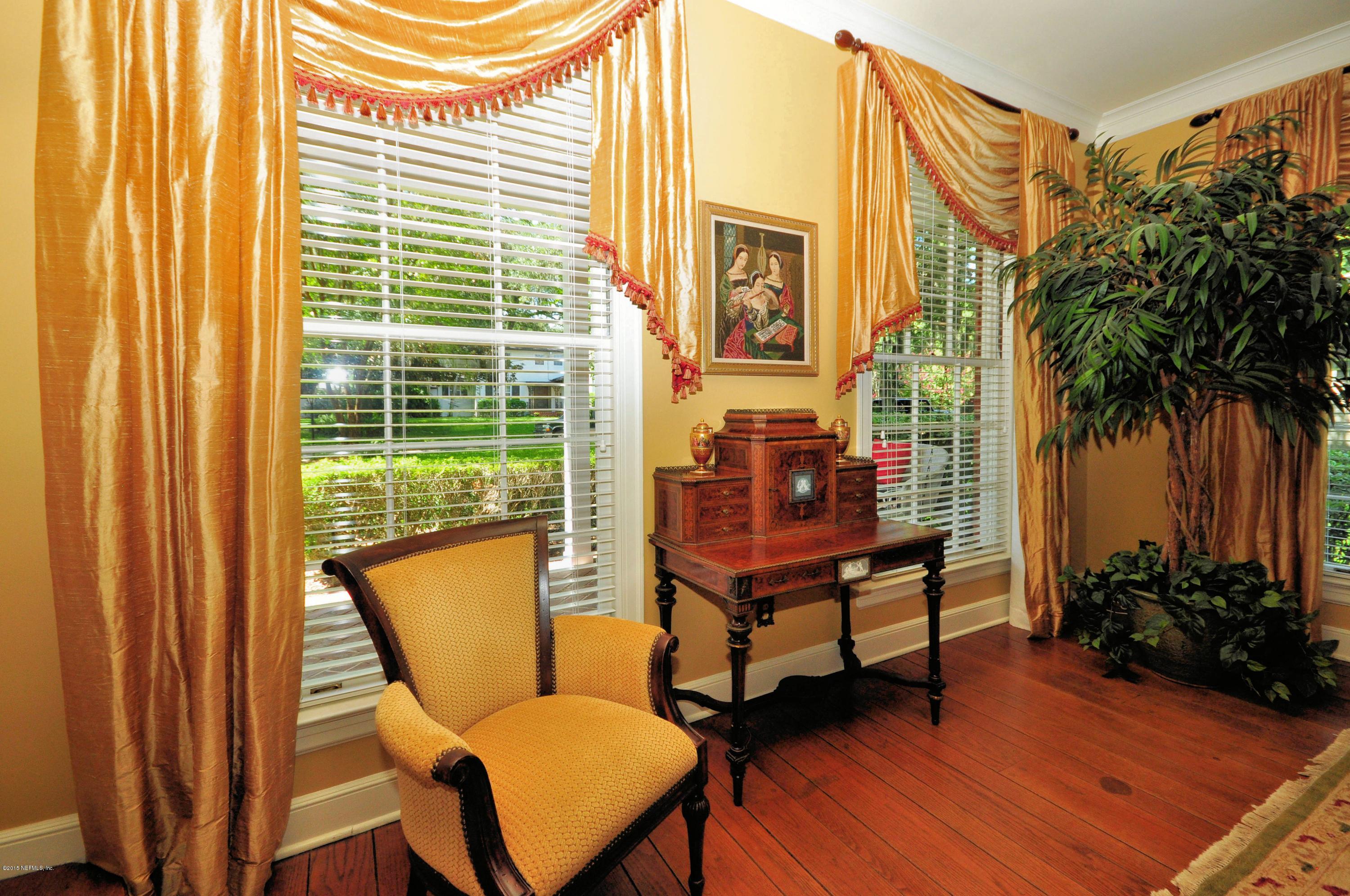 931 Brookwood Road Jacksonville, FL 32207 - Photo 9 of 73 Lovely Floor to Ceiling Windows