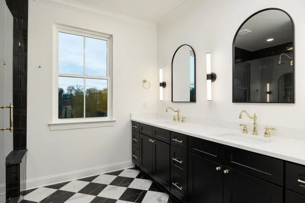 $750,000 | 344 Tucker Street, Chattanooga, TN 37405