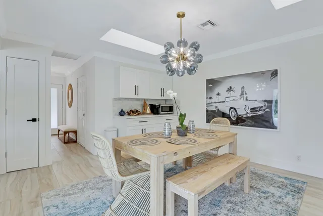 $11,900 | 9 West Riverside Drive, Jupiter, FL 33469