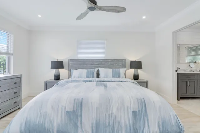 $11,900 | 9 West Riverside Drive, Jupiter, FL 33469