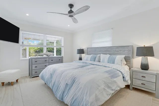 $11,900 | 9 West Riverside Drive, Jupiter, FL 33469