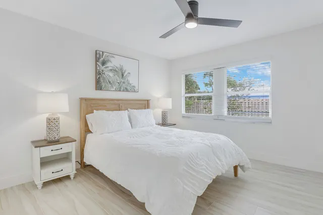 $11,900 | 9 West Riverside Drive, Jupiter, FL 33469