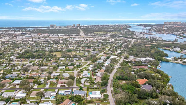 $11,900 | 9 West Riverside Drive, Jupiter, FL 33469