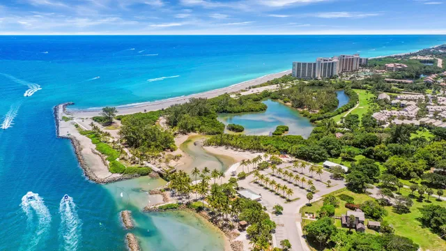 $11,900 | 9 West Riverside Drive, Jupiter, FL 33469