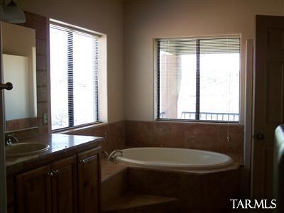 1113 West Roller Coaster Road Tucson, AZ 85704 - Photo 8 of 10 Gallery Image 8