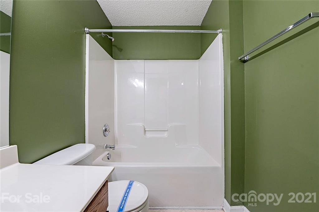 1236 Winding Path Road Clover, SC 29710 - Photo 6 of 14 Gallery Image 6
