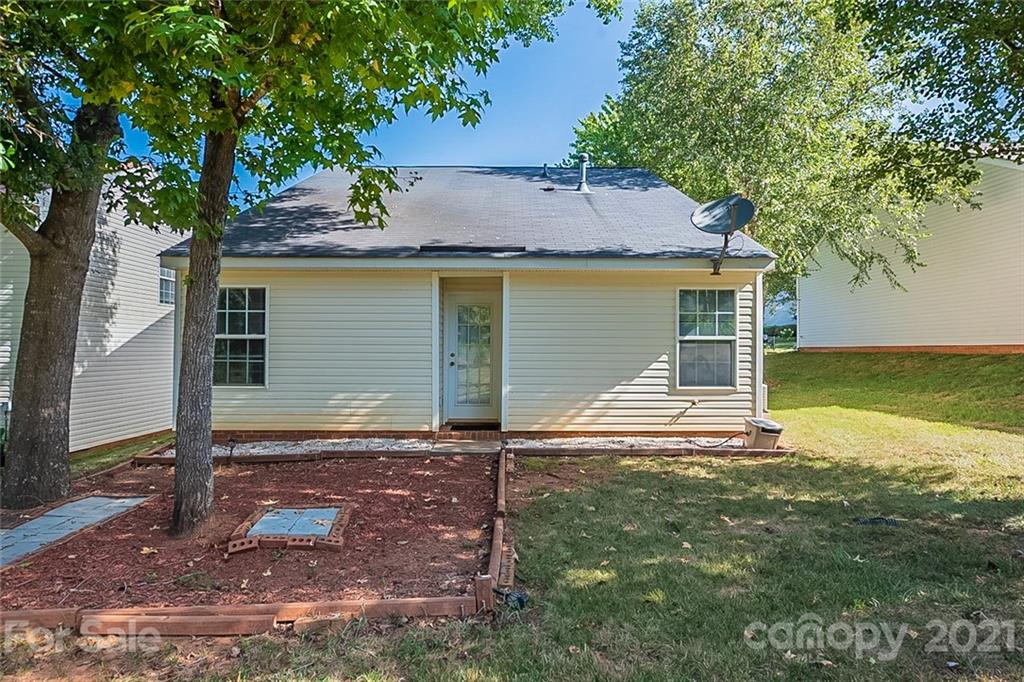 1236 Winding Path Road Clover, SC 29710 - Photo 7 of 14 Gallery Image 7