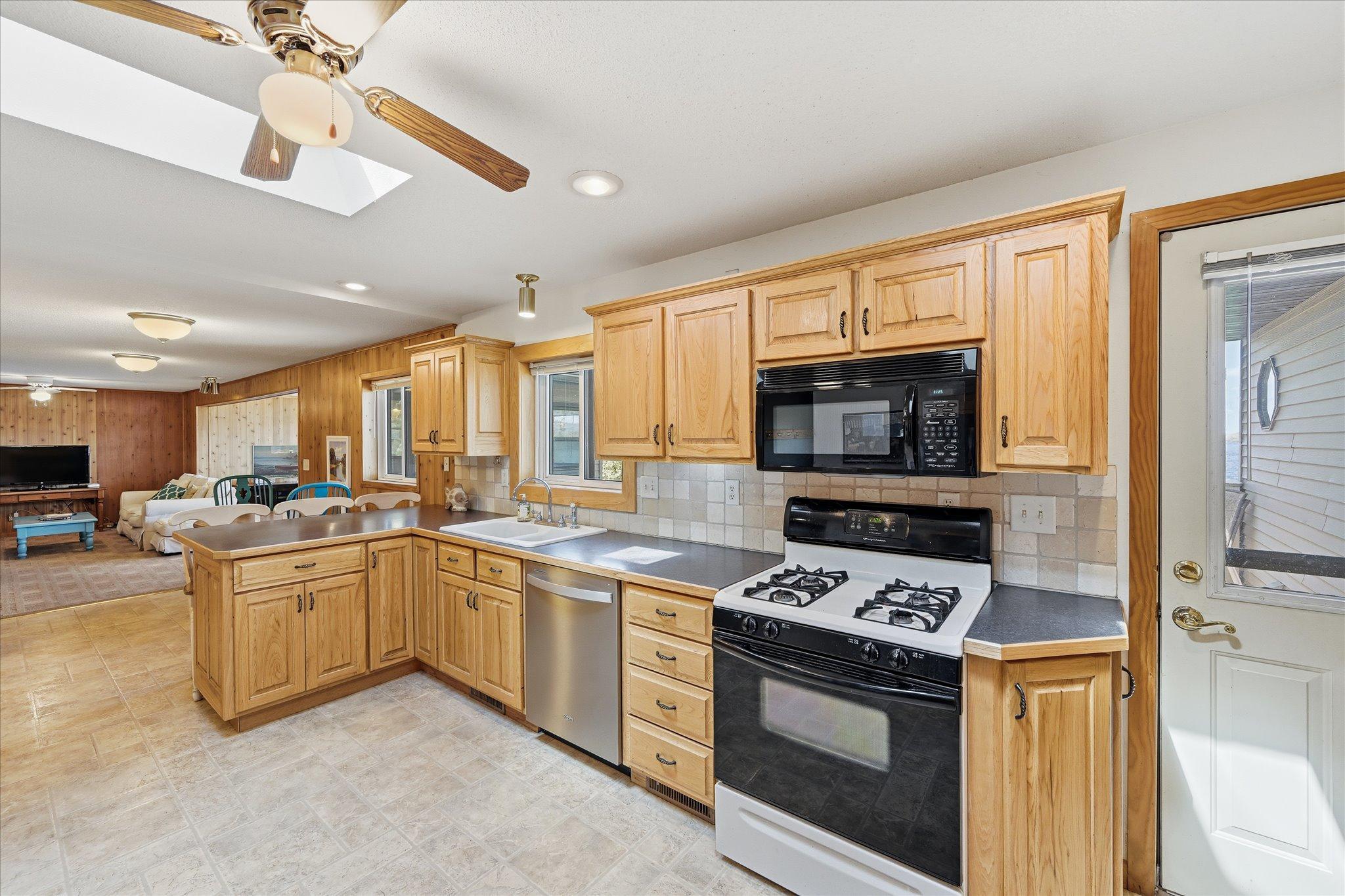 716 Tetonka View Drive Waterville, MN 56096 - Photo 20 of 61