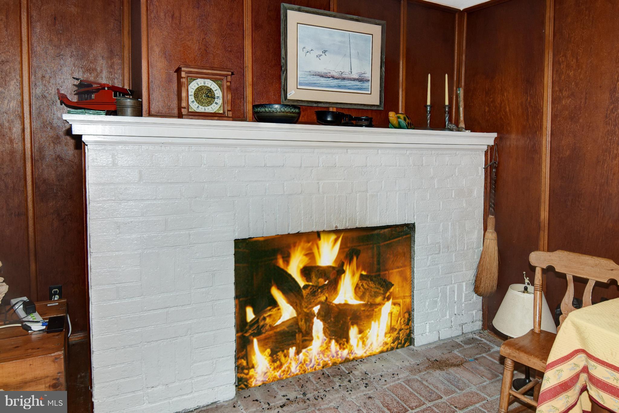 1281 Cedar Corner Road Perryville, MD 21903 - Photo 10 of 30 WORKING FIREPLACE!