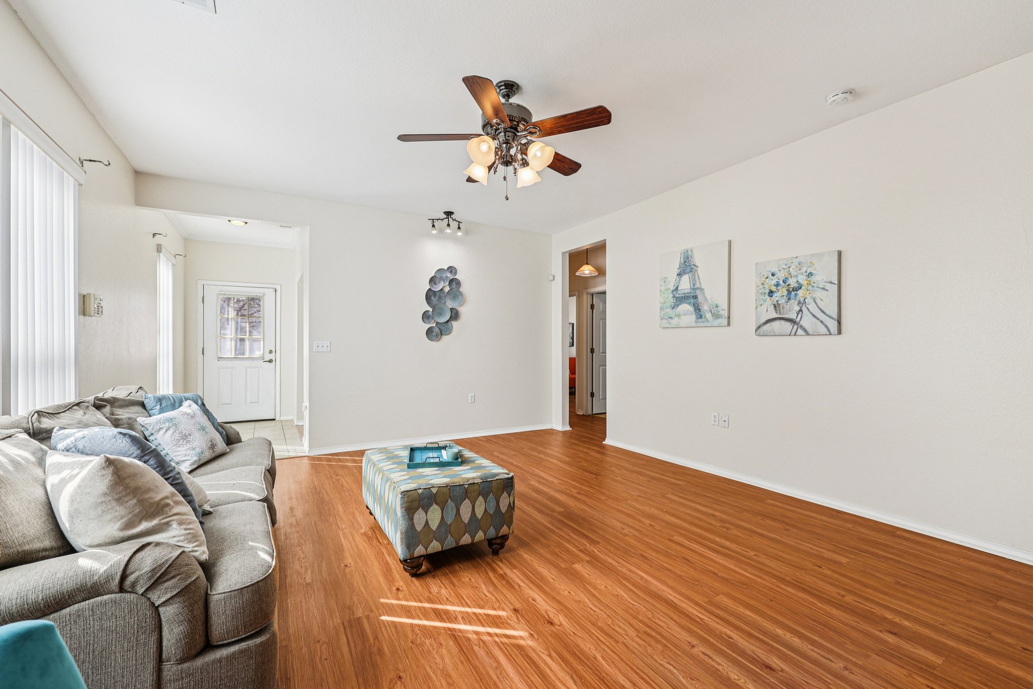 323 Crockett Loop Georgetown, TX 78633 - Photo 13 of 34