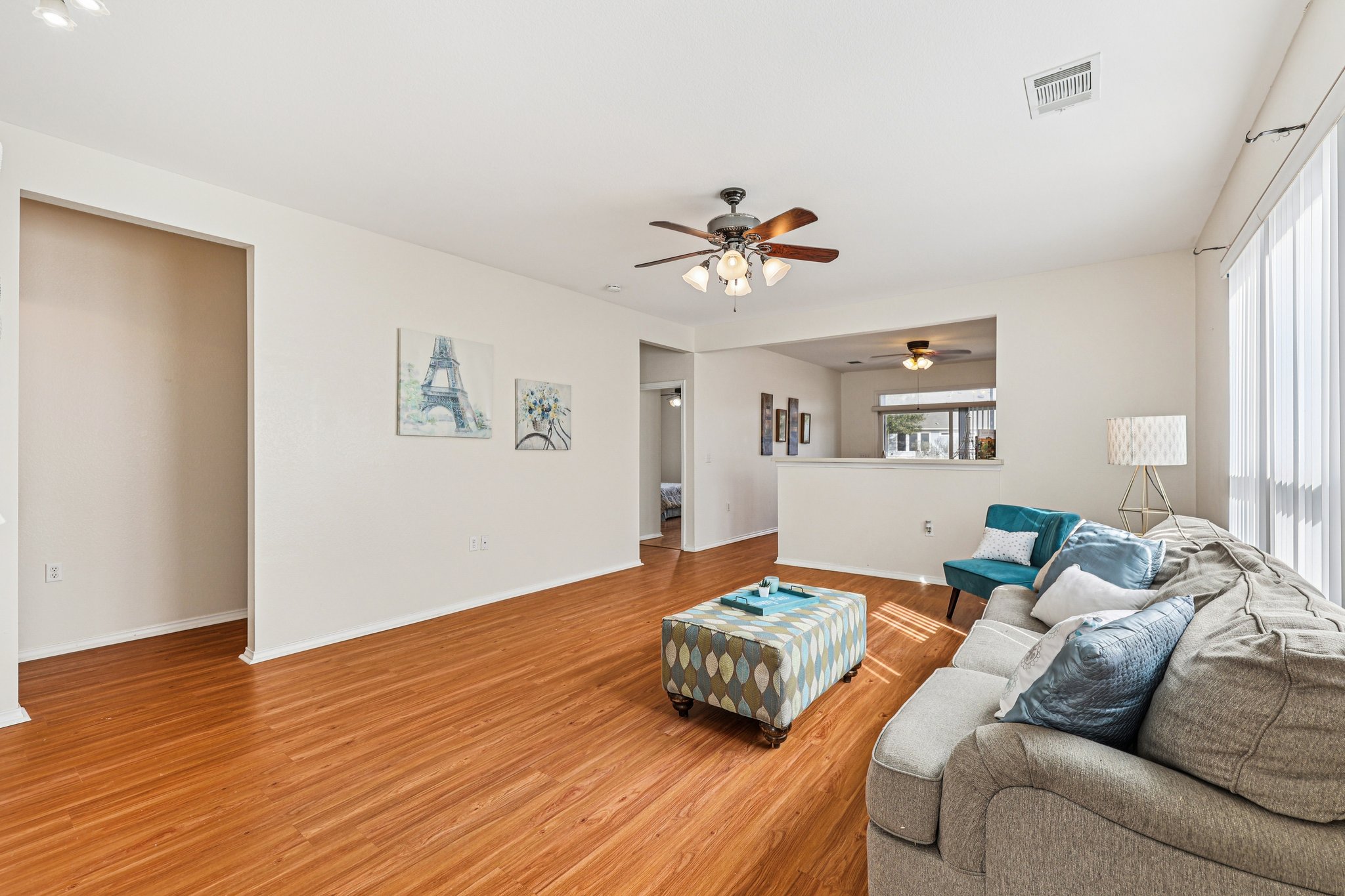 323 Crockett Loop Georgetown, TX 78633 - Photo 6 of 34