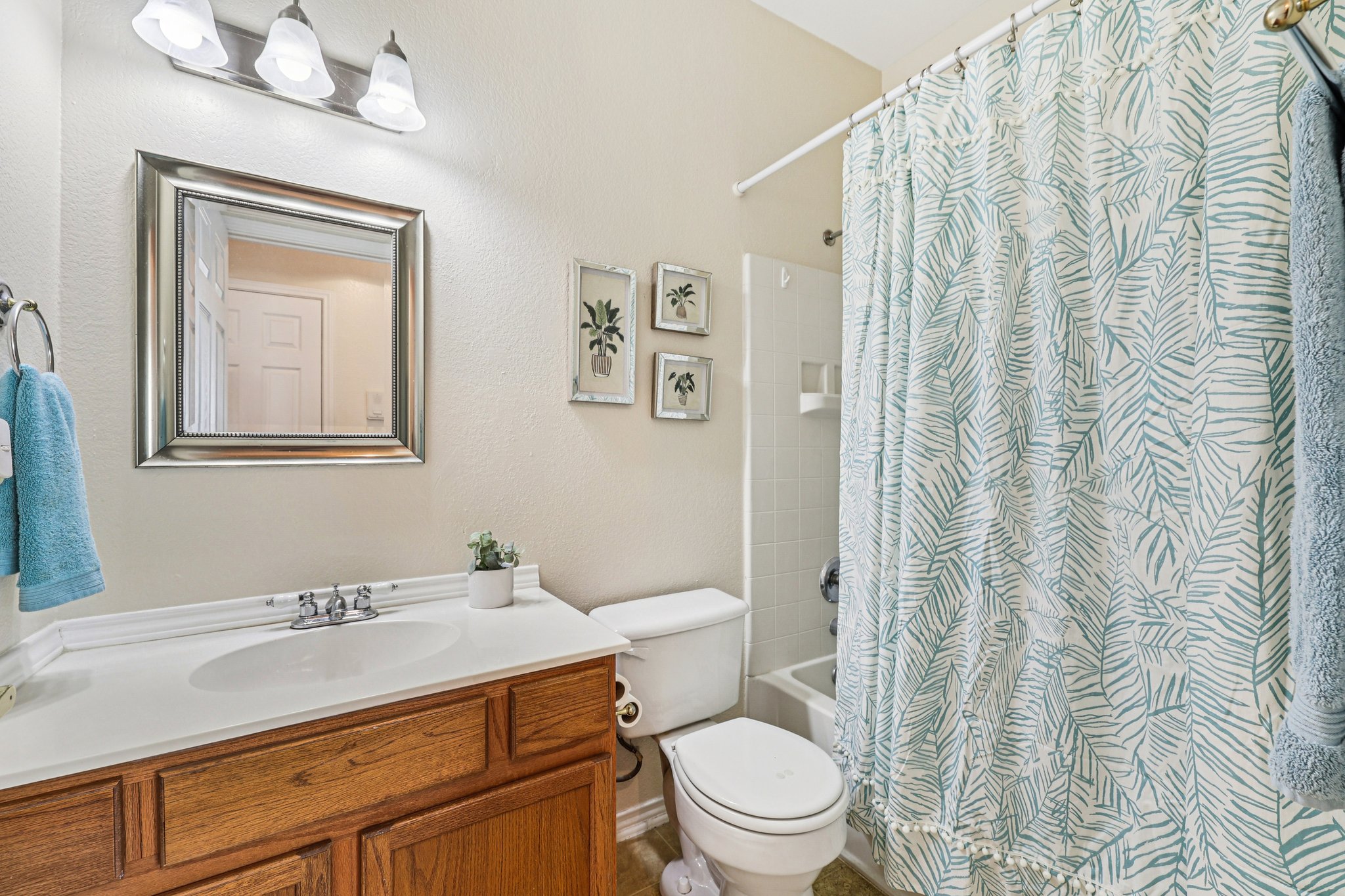 323 Crockett Loop Georgetown, TX 78633 - Photo 10 of 34