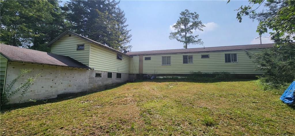 699 Stoystown Road Somerset, PA 15501 - Photo 4 of 6 Gallery Image 4
