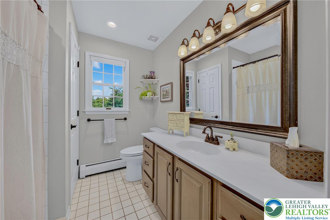 1601 Mitman Road Easton, PA 18040 - Photo 38 of 65